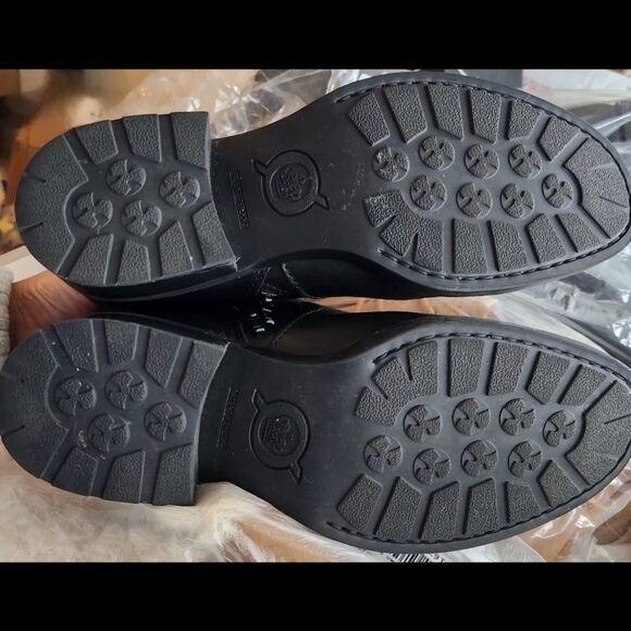 🌸Born Women's Black Leather Booties Size 7 - Picture 12 of 12